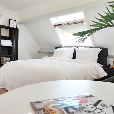 Guesthouse At The Amstel River With 2Br 2Ba And Garden Amstelveen Exterior foto